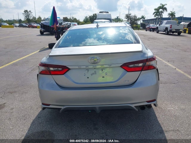 Toyota CAMRY SE 2022 4T1G11AK9NU716103 Image 16