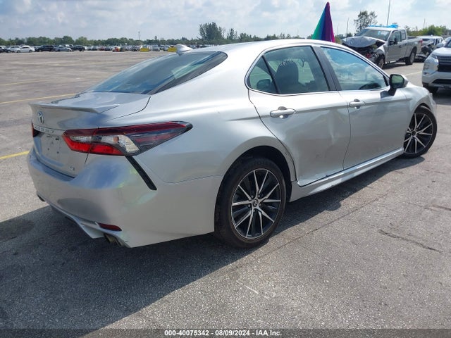 Toyota CAMRY SE 2022 4T1G11AK9NU716103 Image 4