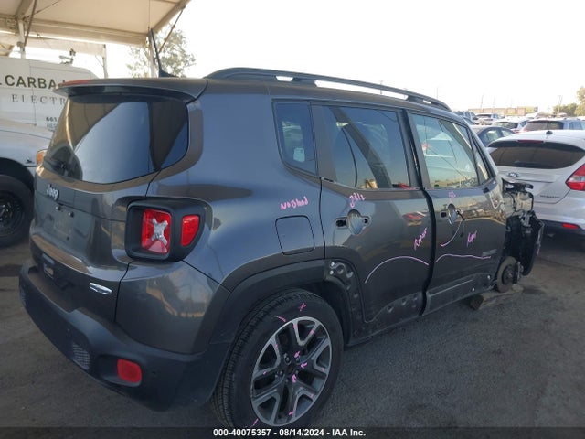 ZACCJABB2JPG90702 Jeep Renegade Latitude Fwd