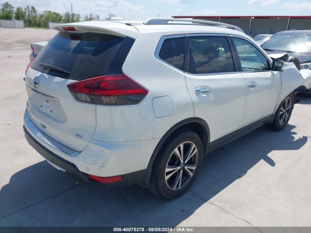5N1AT2MT8KC798465 Nissan ROGUE SV