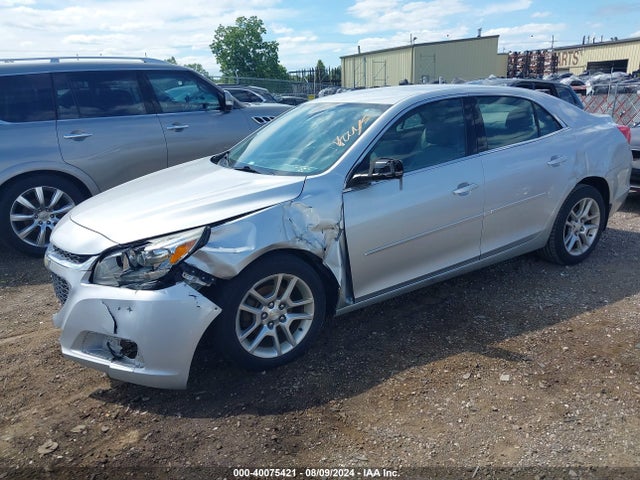 Chevrolet MALIBU 1LT 2015 1G11C5SL5FU101691 Image 2