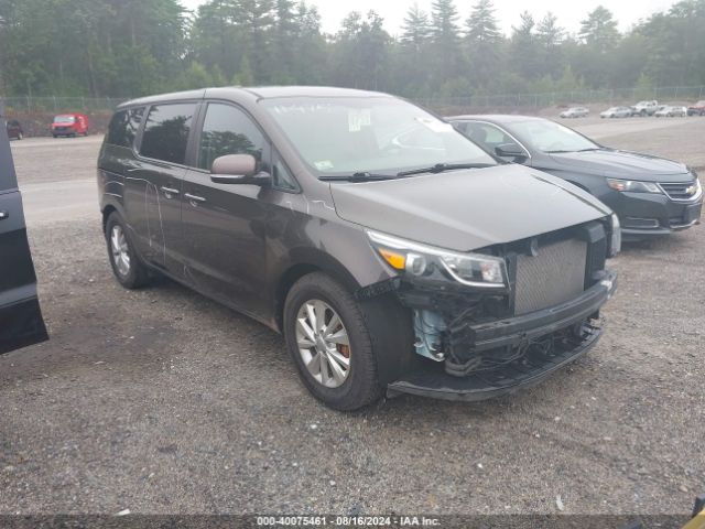 KNDMB5C14H6307466 auction archive image