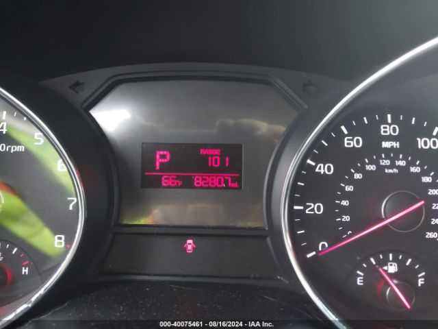 KNDMB5C14H6307466 KIA SEDONA LX