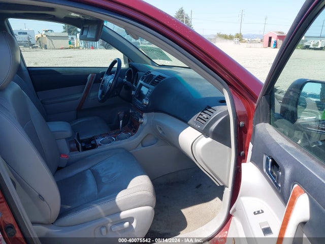 40075542 :رقم المزاد ، 5TDDK3EH0AS027449 vin ، 2010 Toyota Highlander Limited V6 مزاد بيع