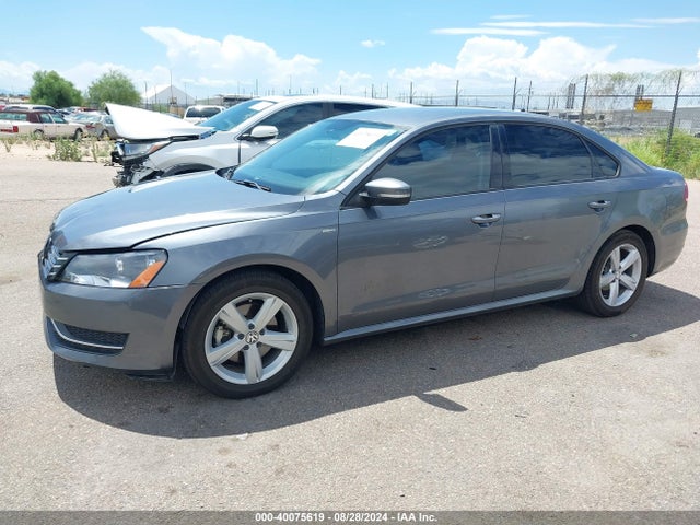 Volkswagen Passat 1.8t Wolfsburg Edition 2014 1VWAT7A37EC080669 Image 14