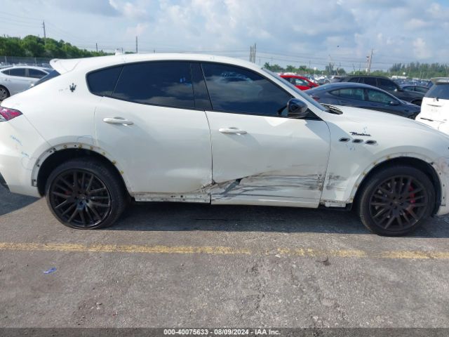 ZN661YUM0NX381509 Maserati Levante Modena
