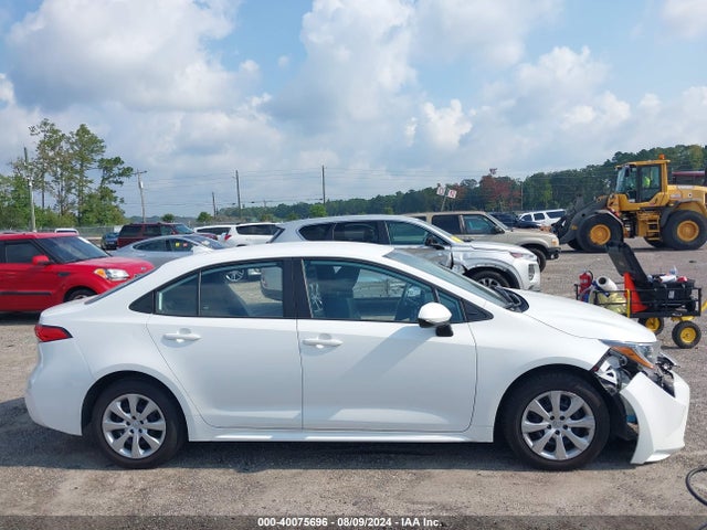 Toyota COROLLA LE 2022 5YFEPMAEXNP324783 Image 14
