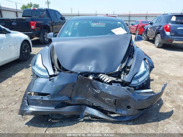 5YJ3E1EB7JF132447 Tesla Model 3 Long Range/performance