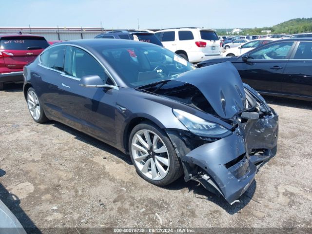 5YJ3E1EB7JF132447 Tesla Model 3 Long Range/performance