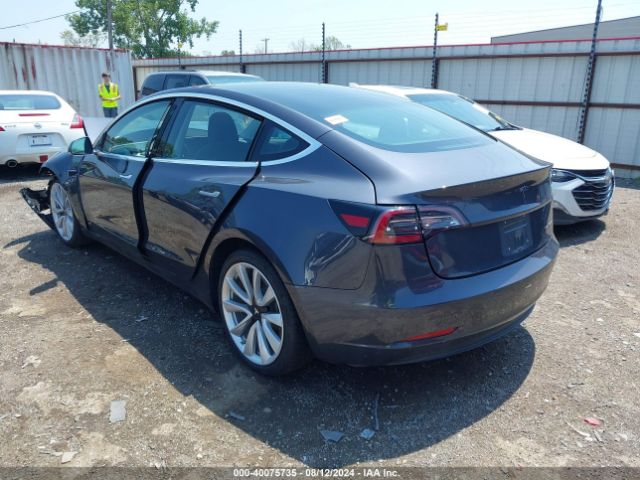 5YJ3E1EB7JF132447 Tesla Model 3 Long Range/performance