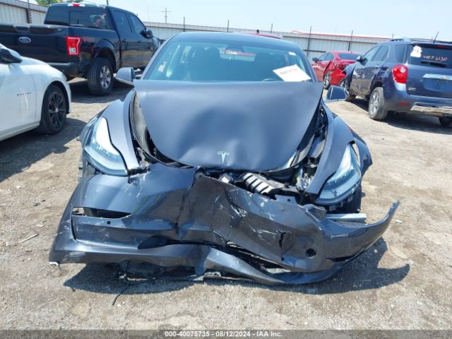 5YJ3E1EB7JF132447 Tesla Model 3 Long Range/performance