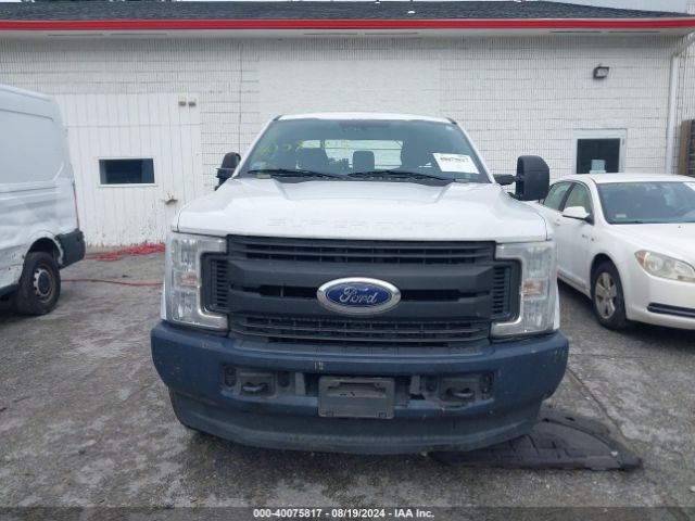 1FT7X2B64HEE06790 Ford F-250 Xl