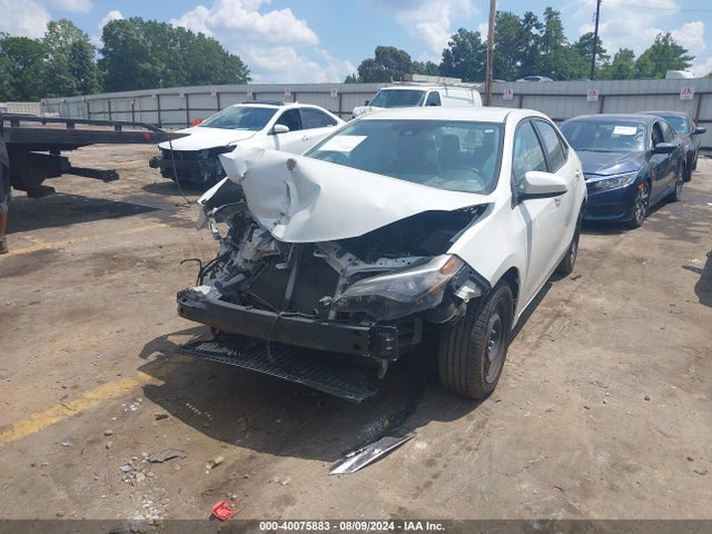 Toyota COROLLA LE 2017 5YFBURHE3HP591119 Image 2