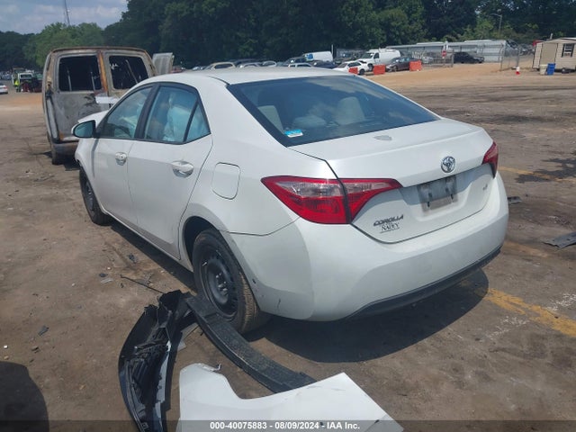 Toyota COROLLA LE 2017 5YFBURHE3HP591119 Image 3