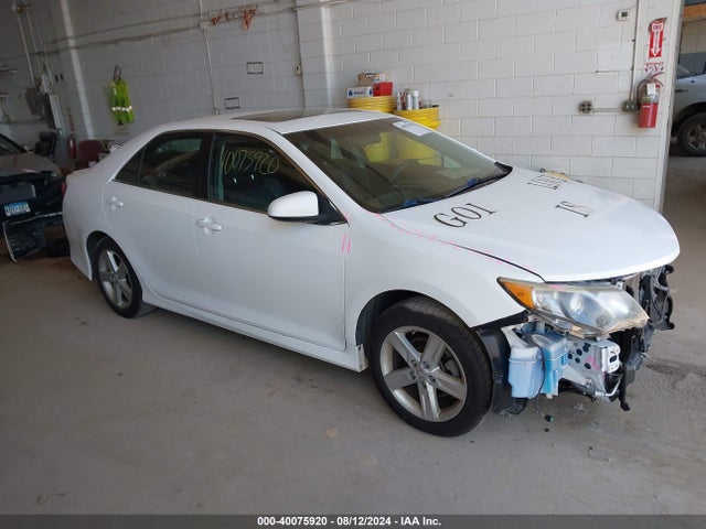 2014 4T1BF1FK8EU449086 главное изображение