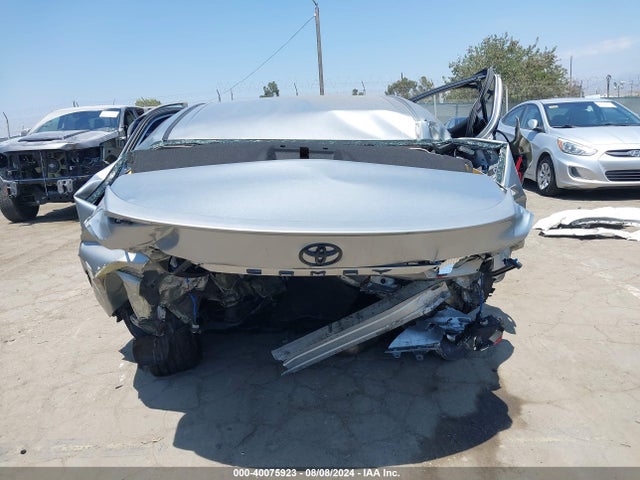 Toyota CAMRY SE 2018 4T1B11HK2JU604592 Image 17