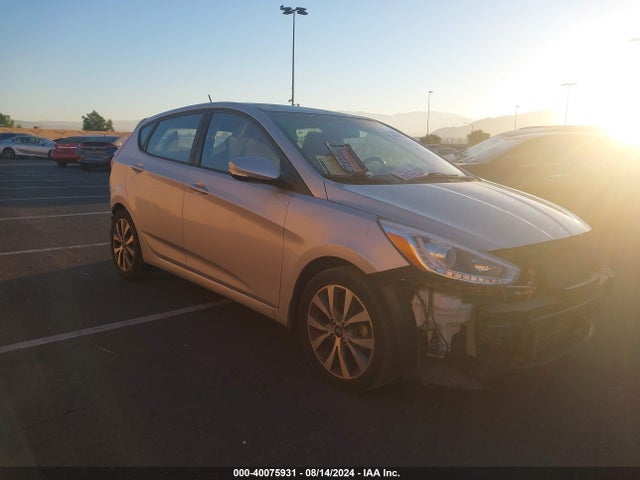 2017 KMHCU5AE8HU324483 main image