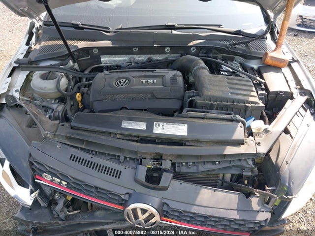 3VW4T7AU6GM019756 Volkswagen Golf Gti Se 4-door