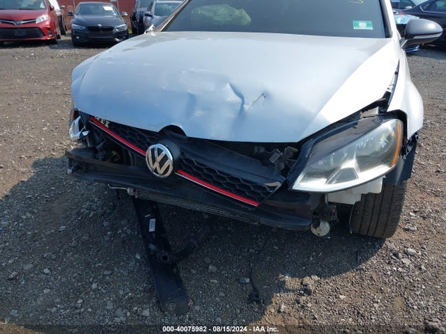 3VW4T7AU6GM019756 Volkswagen Golf Gti Se 4-door