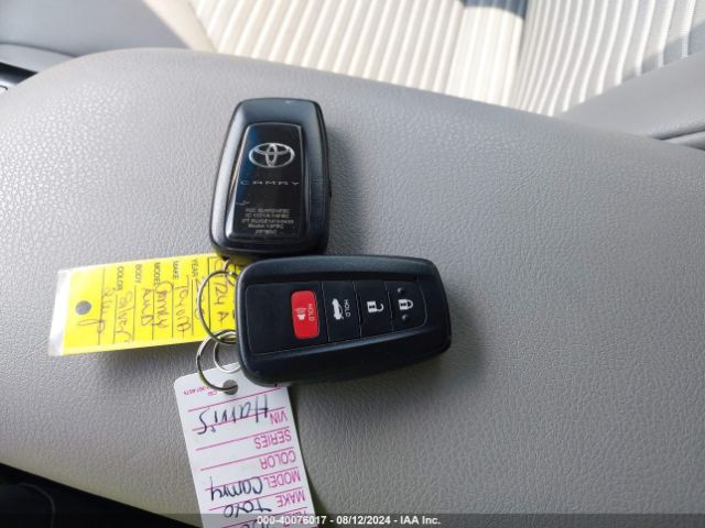 4T1M11BK6LU006915 Toyota Camry Se Awd