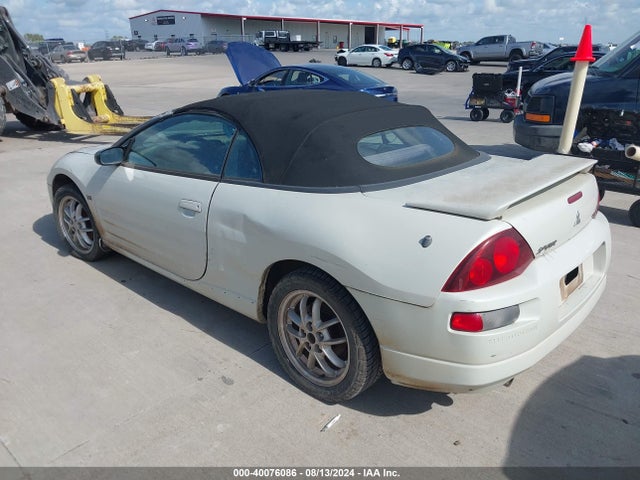 2002 MITSUBISHI ECLIPSE SPYDER 4A3AE85H72E074490 Photo 2