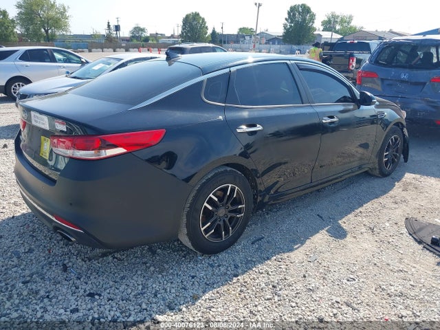 KIA Optima Lx 2018 5XXGT4L32JG180388 Image 4