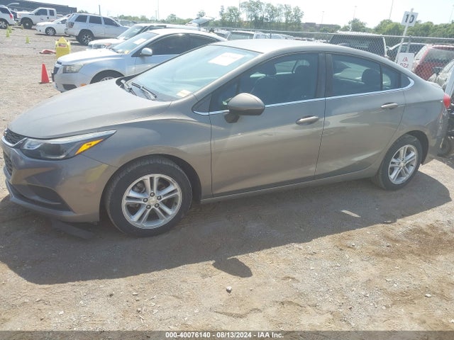 Chevrolet Cruze Lt Auto 2017 3G1BE5SM5HS561878 Image 2