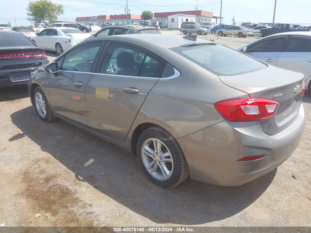 Chevrolet Cruze Lt Auto 2017 3G1BE5SM5HS561878 Image 3