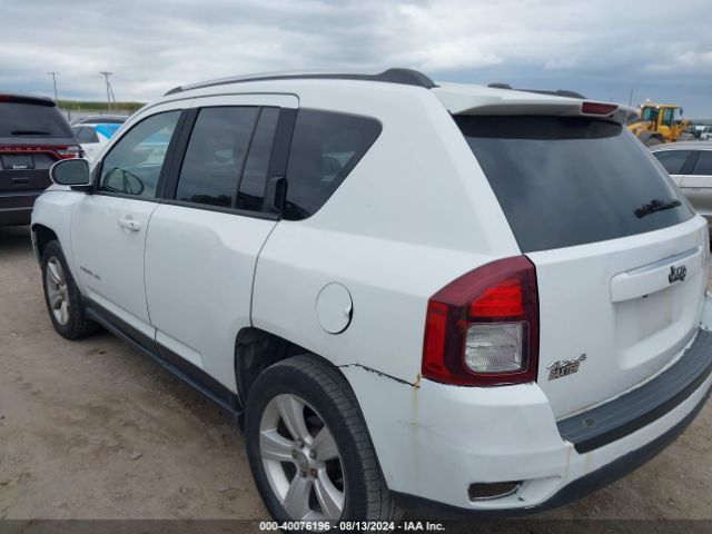 1C4NJDEBXED911196 Jeep Compass Latitude