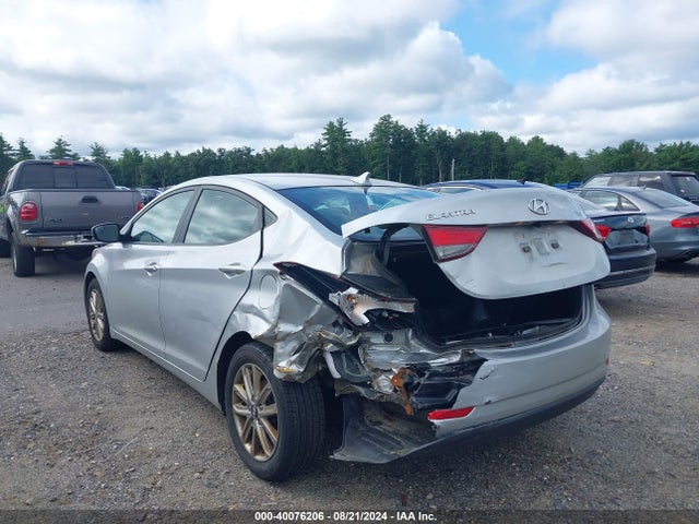 5NPDH4AE8EH459265 Hyundai ELANTRA SE