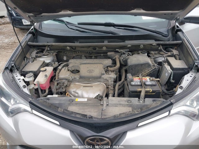 Toyota Rav4 Xle 2017 2T3RFREV2HW548099 Image 10