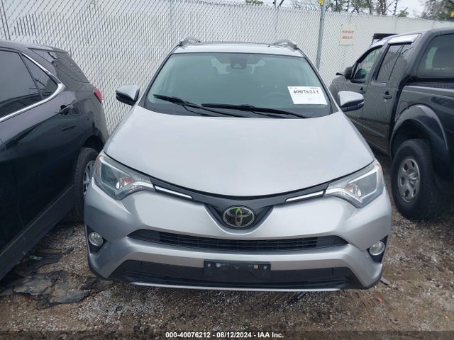 Toyota Rav4 Xle 2017 2T3RFREV2HW548099 Image 12