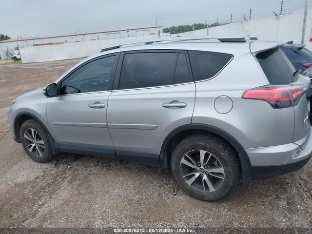 Toyota Rav4 Xle 2017 2T3RFREV2HW548099 Image 14