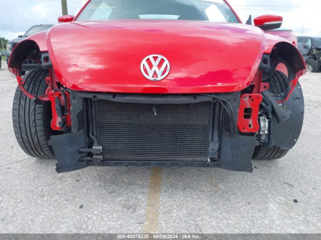 3VWJ17ATXEM658333 Volkswagen Beetle 1.8t
