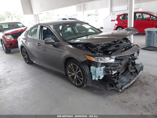 2018 4T1B11HK0JU661325 main image