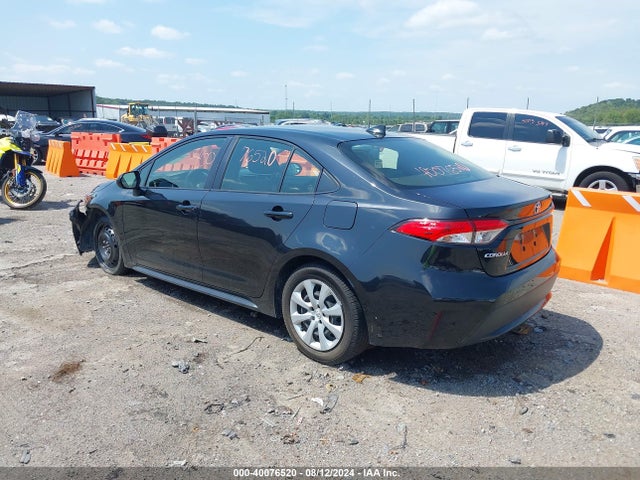 Toyota COROLLA LE 2021 JTDEPMAE4MJ157663 Image 3