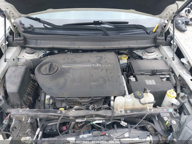 1C4PJMJX8KD250578 Jeep Cherokee Overland 4x4