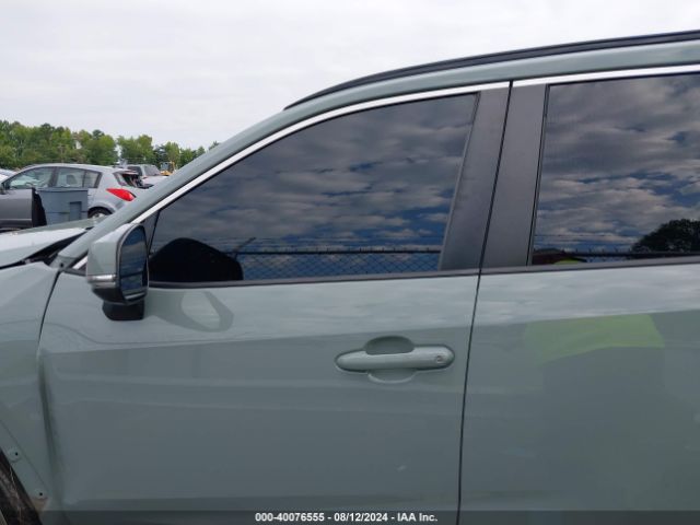 2T3C1RFV5KW048982 Toyota Rav4 Xle Premium