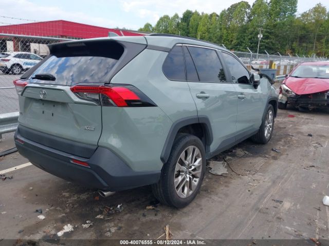 2T3C1RFV5KW048982 Toyota Rav4 Xle Premium