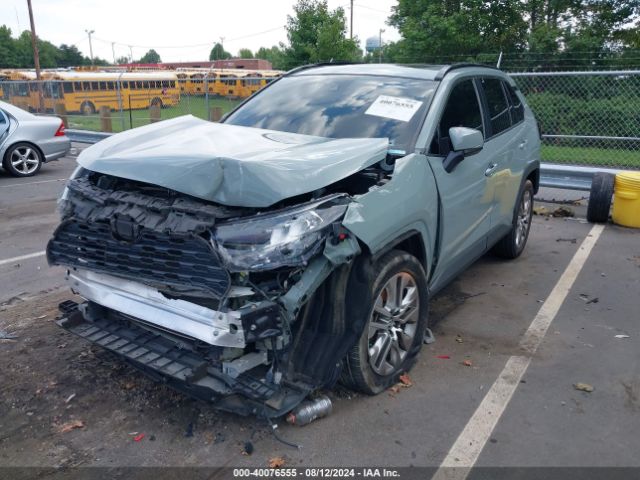 2T3C1RFV5KW048982 Toyota Rav4 Xle Premium