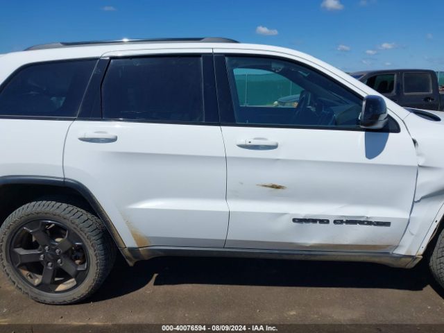 1C4RJFAG4JC465125 Jeep Grand Cherokee Upland 4x4