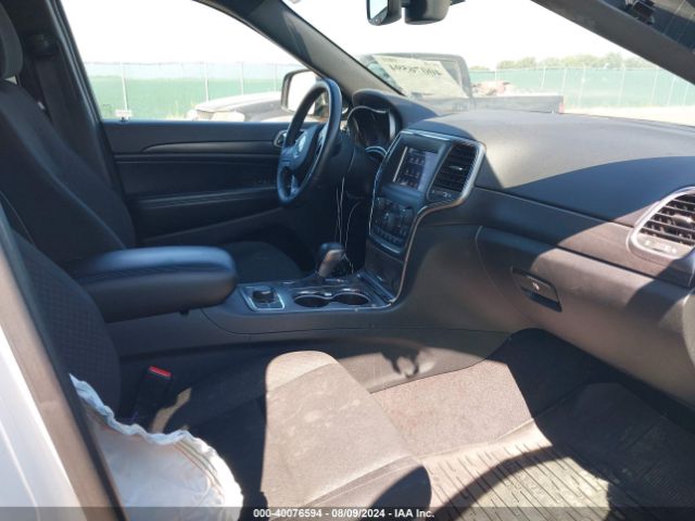 1C4RJFAG4JC465125 Jeep Grand Cherokee Upland 4x4