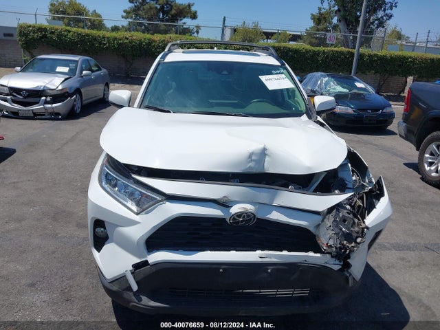 Toyota Rav4 Xle Premium 2020 JTMA1RFV4LD060000 Image 12