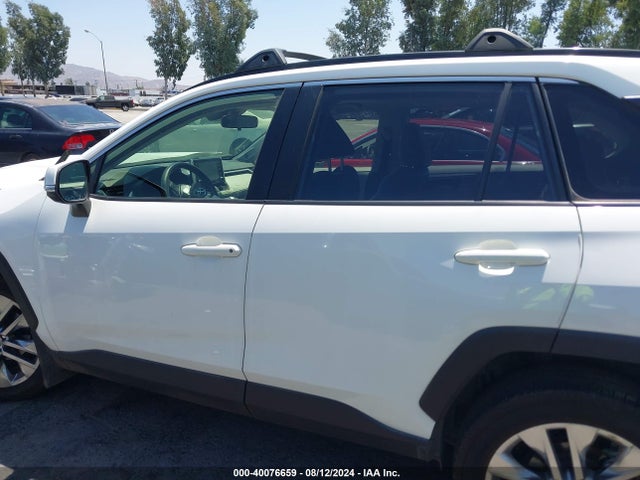 Toyota Rav4 Xle Premium 2020 JTMA1RFV4LD060000 Image 14