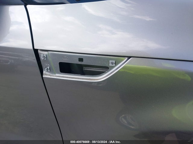 KIA SOUL + 2018 KNDJP3A52J7536632 Image 12