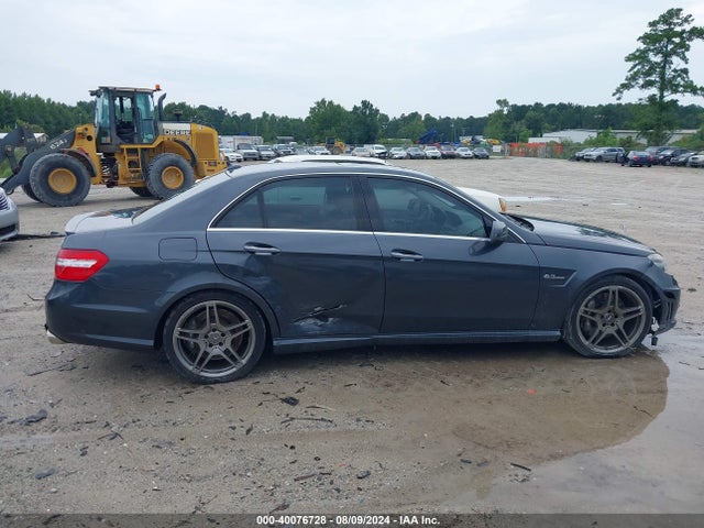 2010 Mercedes-benz E 63 Amg მანქანა იყიდება აუქციონზე, vin: WDDHF7HB7AA121576, აუქციონის ნომერი: 40076728