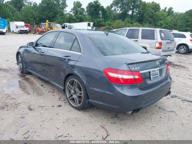 2010 MERCEDES-BENZ E 63 AMG WDDHF7HB7AA121576 Photo 2