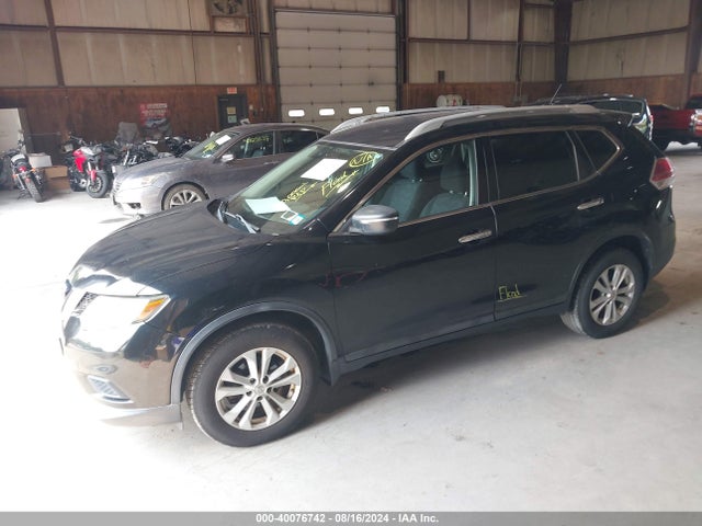 Nissan ROGUE SV 2014 5N1AT2MV5EC764859 Image 2