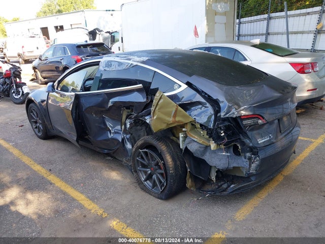 2020 TESLA MODEL 3 5YJ3E1EB1LF616584 Photo 2