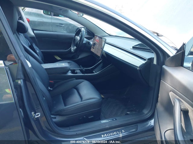 2020 TESLA MODEL 3 5YJ3E1EB1LF616584 Photo 4